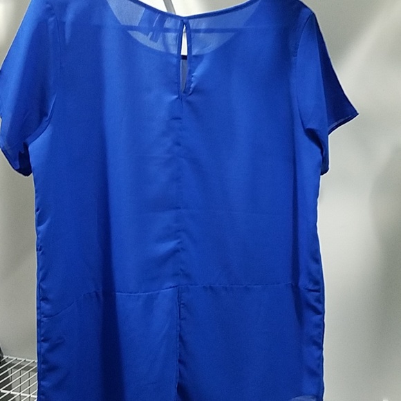 Top - Picture 2 of 2